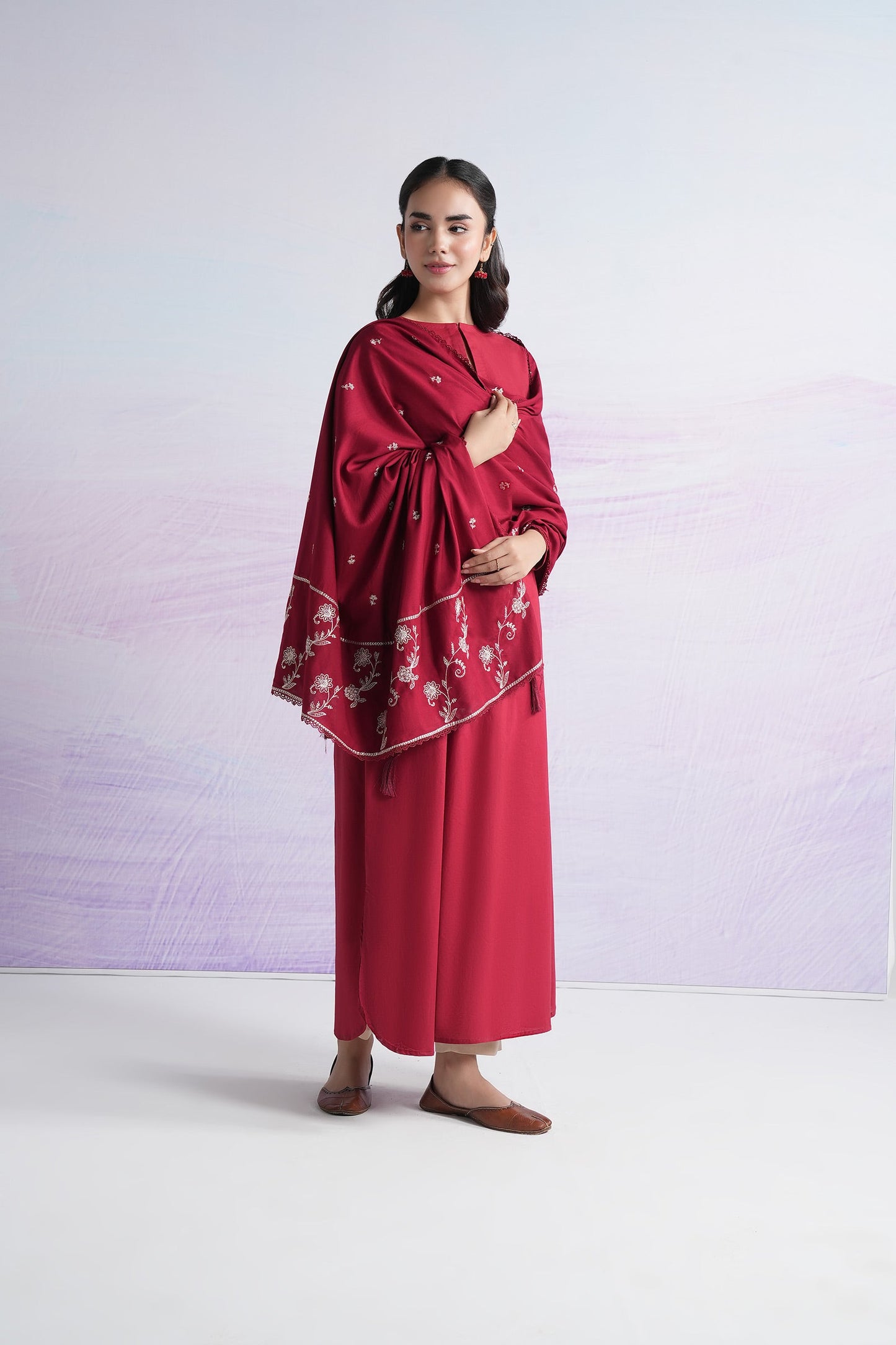 Embroidered Linen Viscose Shawl