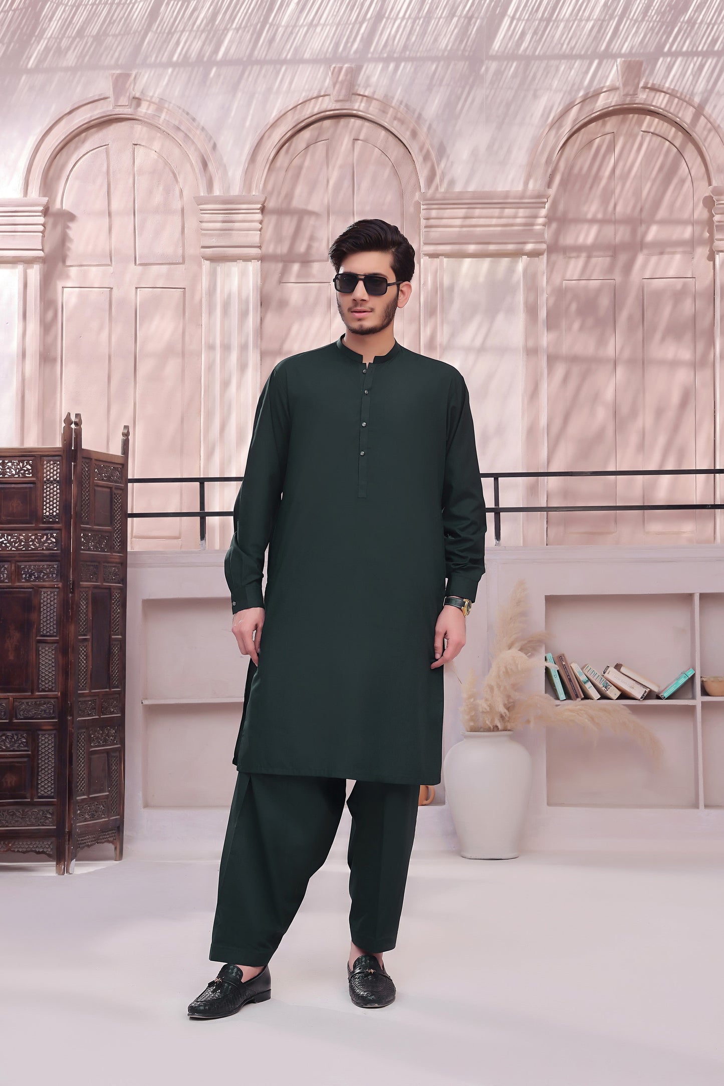 Sage Majesty (3 Piece)