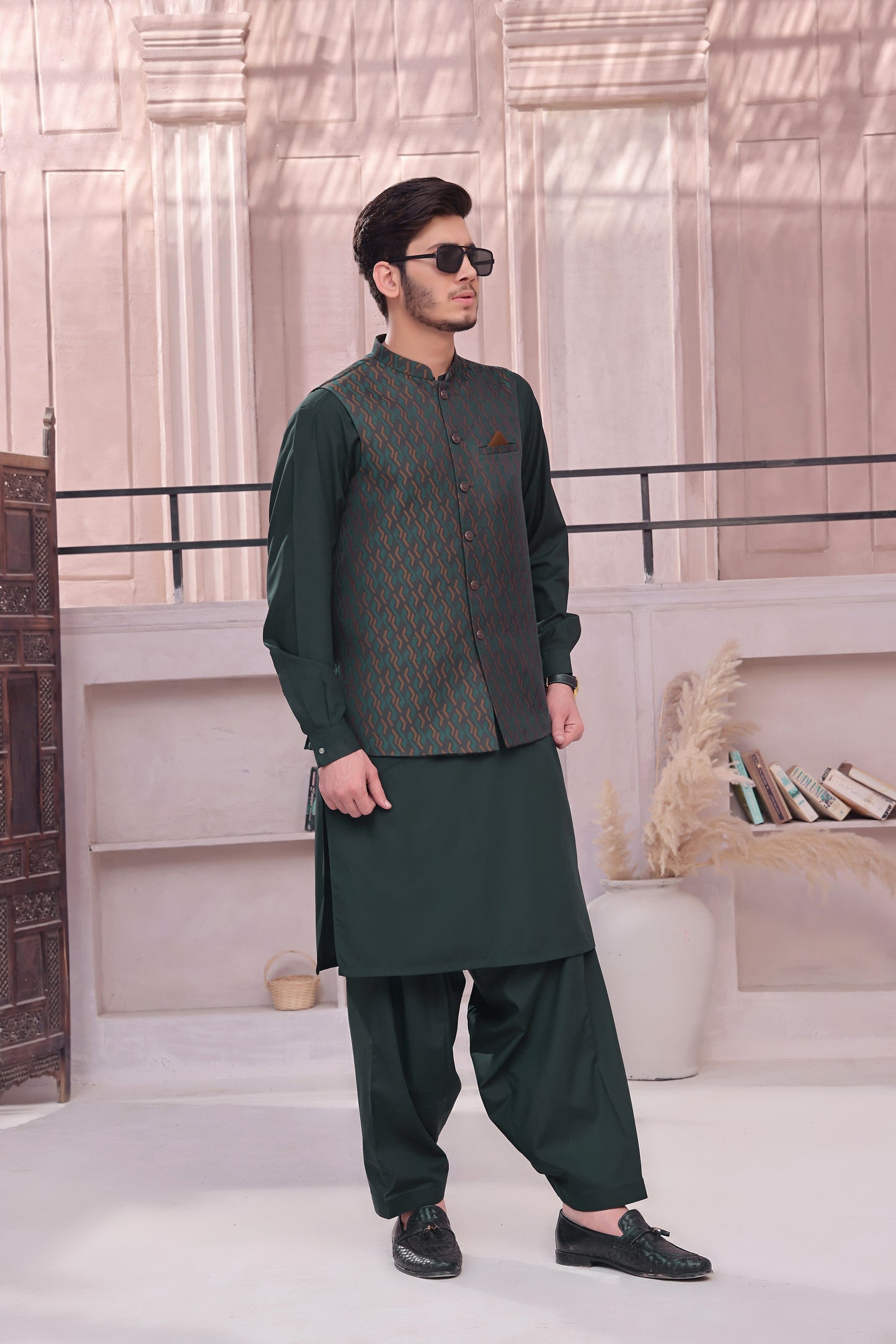 Sage Majesty (3 Piece)